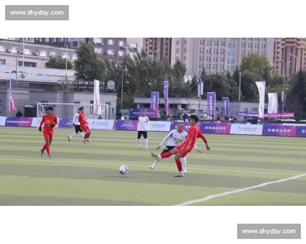 公益体彩燃动春城！2025 “春城杯” 足球超 “足” 够滚烫